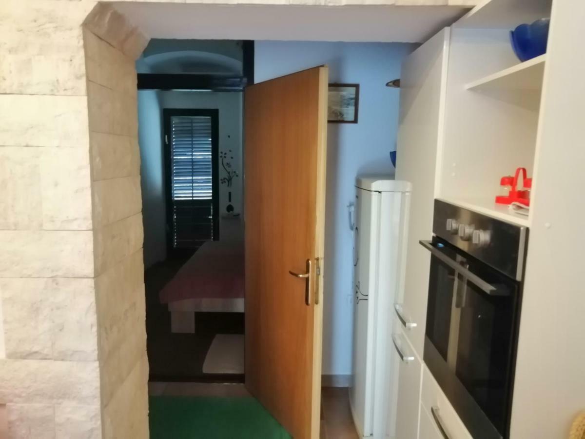 Apartament Apartman Tea Pula Zewnętrze zdjęcie